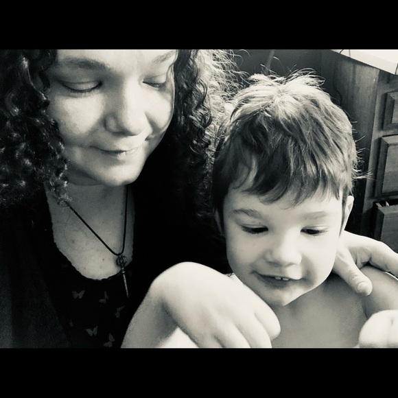 Meet your Posher, Jennifer - Picture 5 of 12